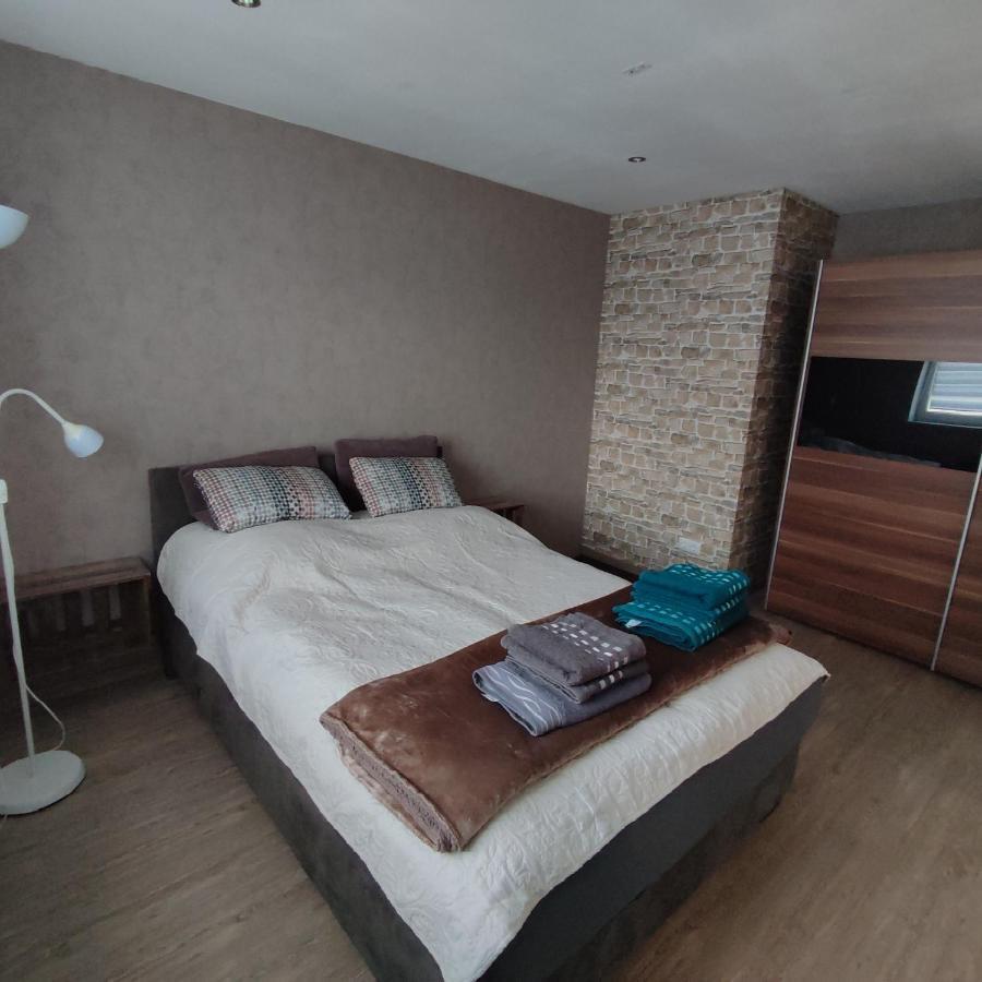Kleine Auszeit - Ferienwohnung Heideberg - "Rhein" In Den Urlaub Бахарах Екстериор снимка